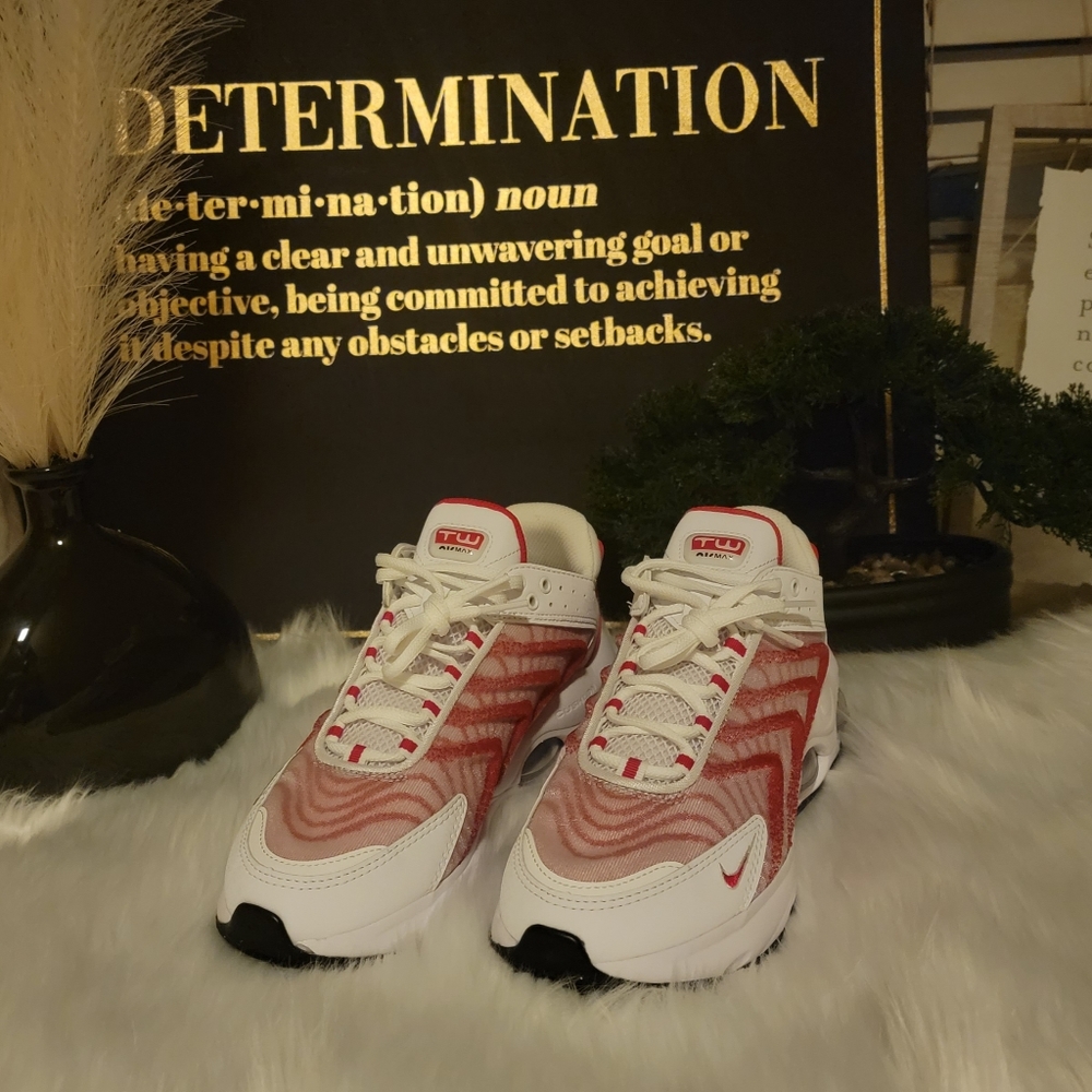 Nike Air Max, size 7 men's, white and red